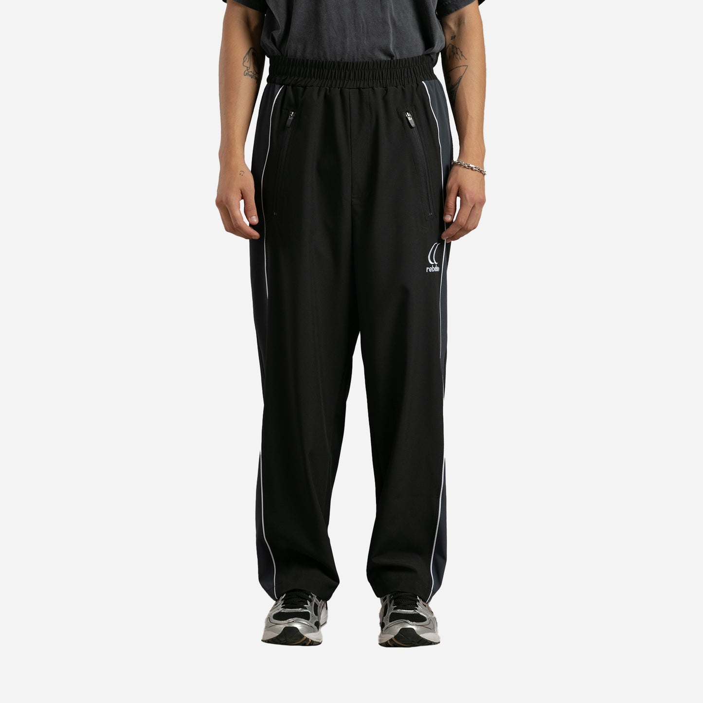 R track pants - black