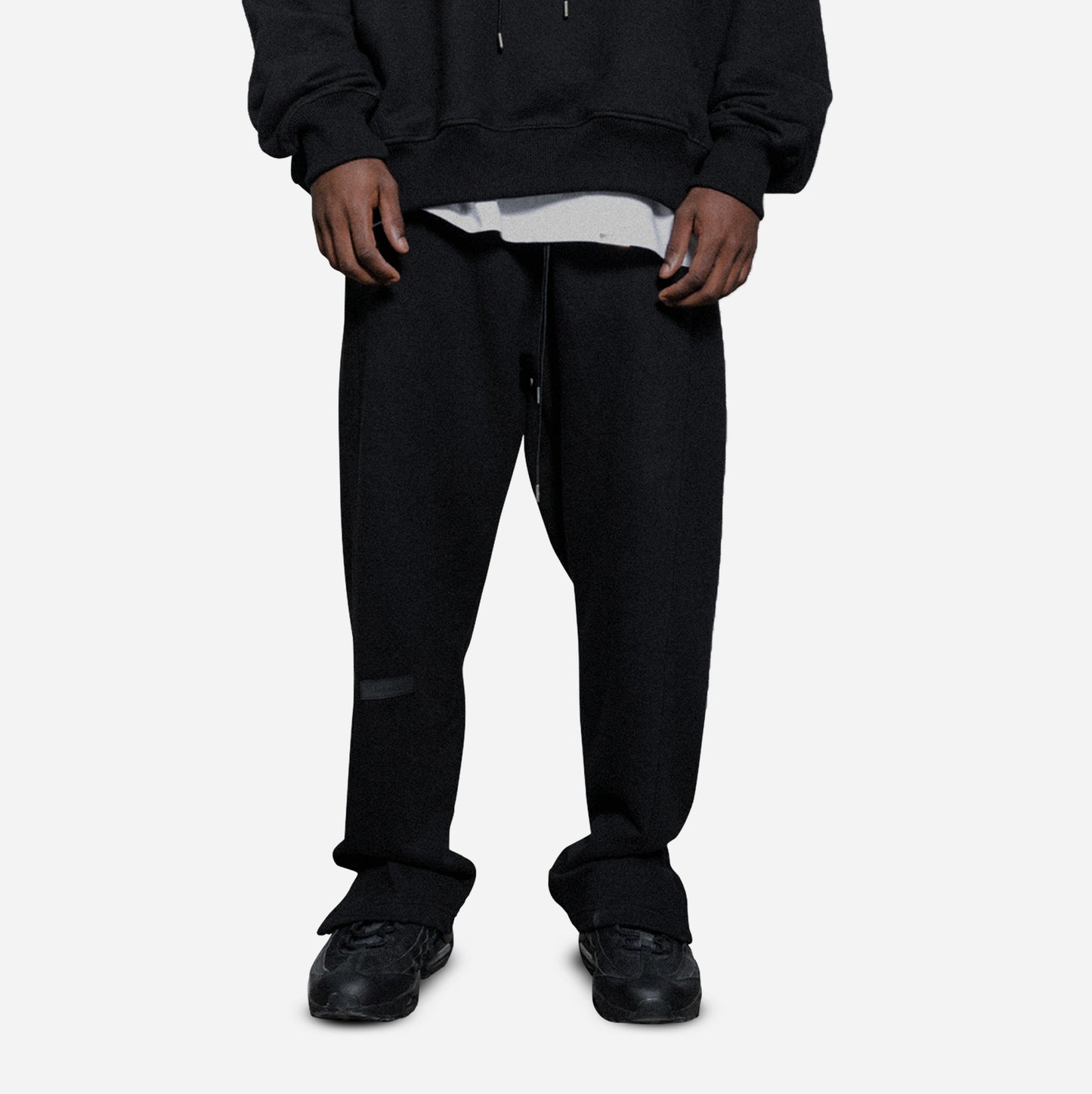 int. var. sweatpant - black