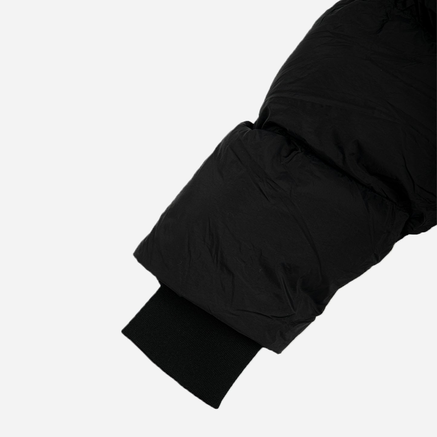 puffer jacket- black