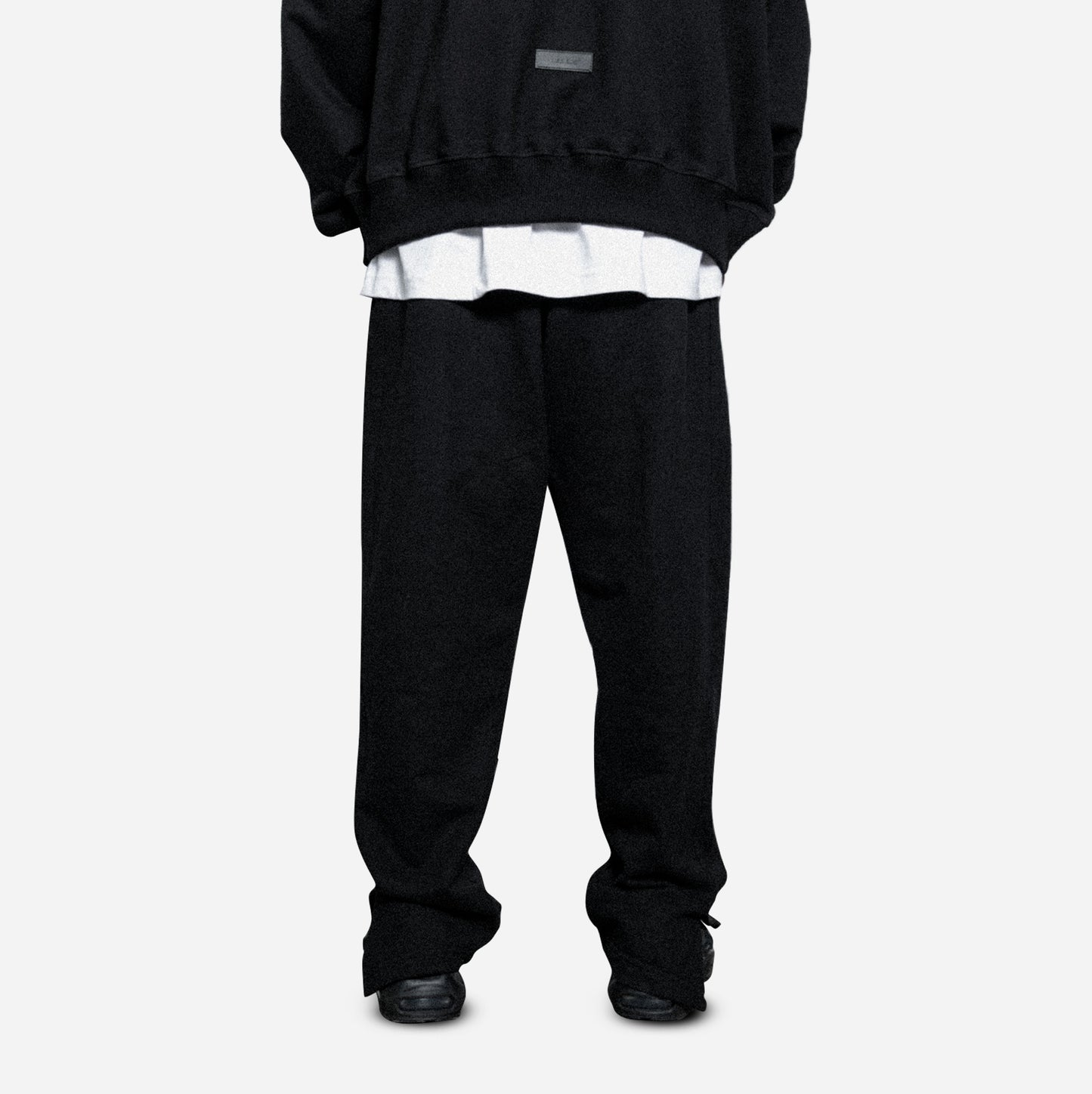 int. var. sweatpant - black