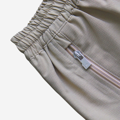 R zipper shorts-beige
